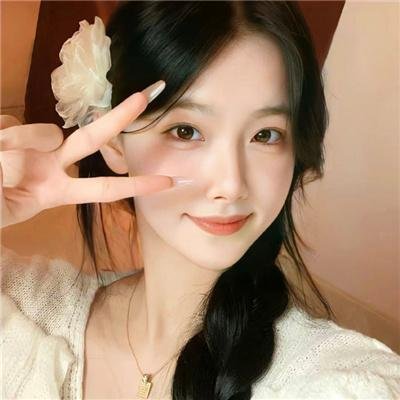 桃花含露又春风